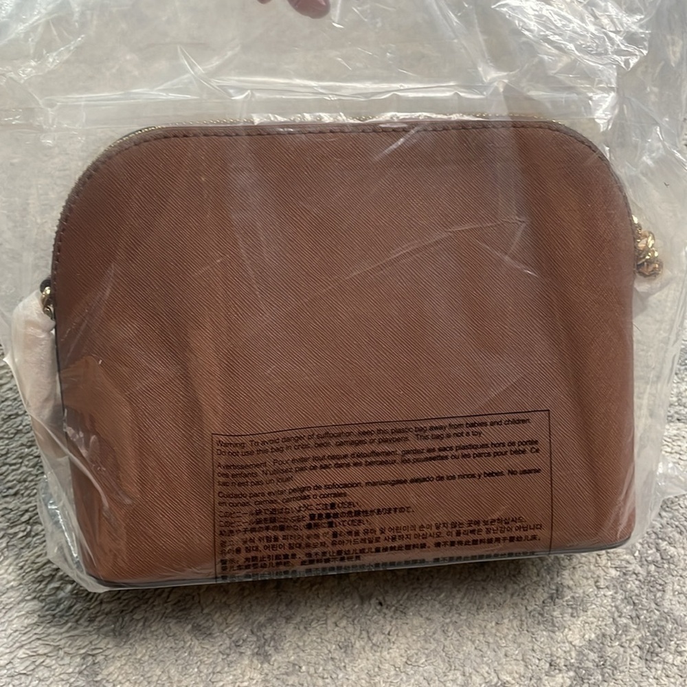 NWT MICHAEL Michael Kors Jet Set Travel Medium Dome Crossbody Bag Leather Brown - Picture 6 of 11